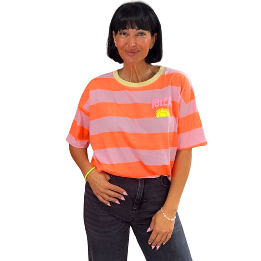 IBIZA Candy Stripe T-Shirt – Oversized Summer Vibes 🌞