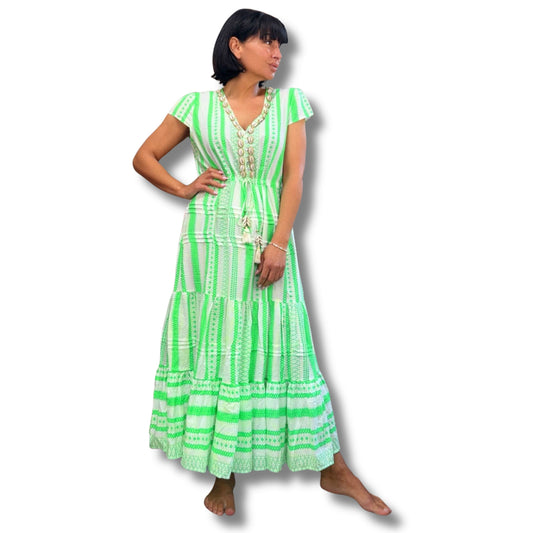 Maxikleid Green Summer Love leicht & feminin – grünes Sommerkleid Schenkt ein Herz