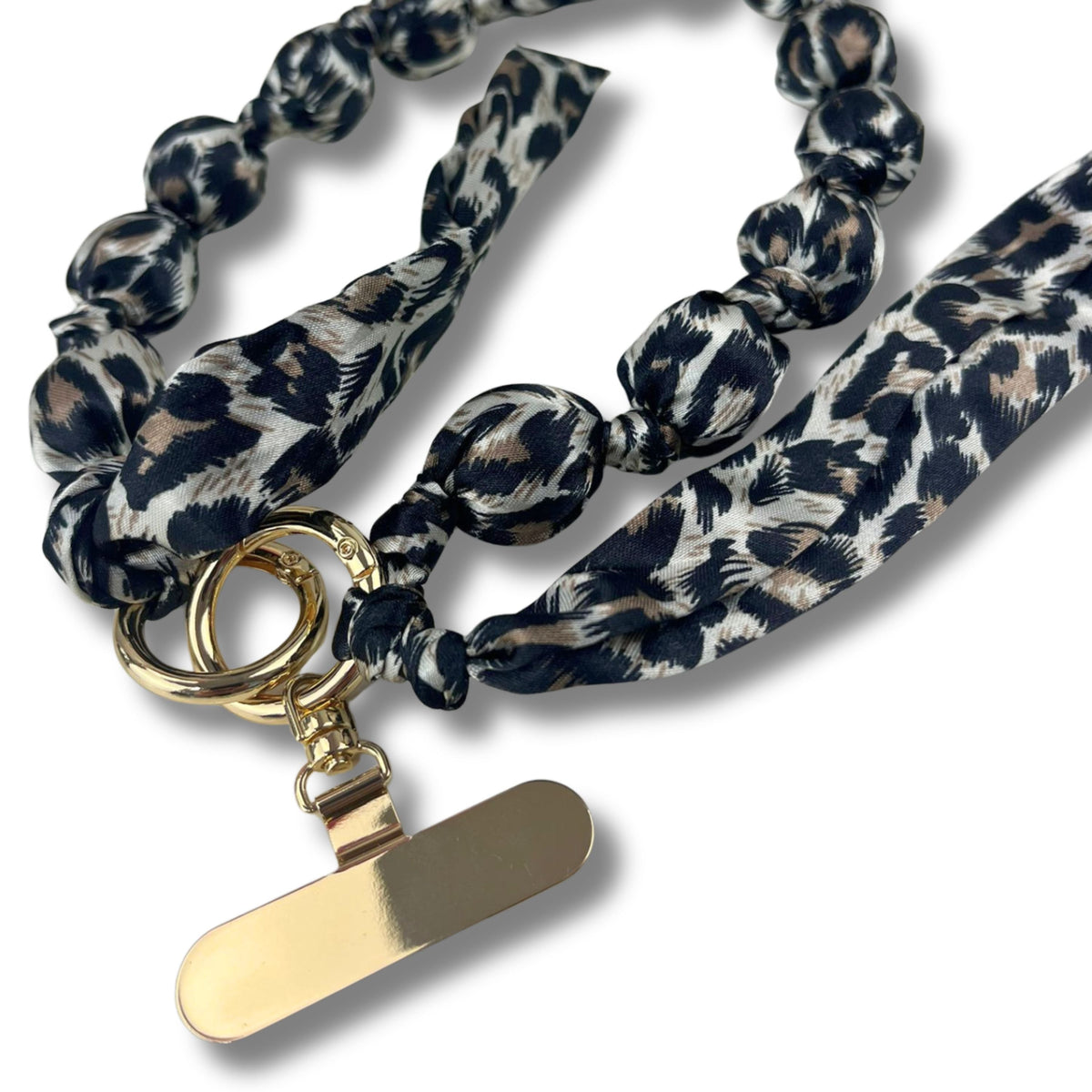 Stylische Handykette im Leo-Look mit Leoparden-Print – modernes Statement-Accessoire als Crossbody-Handykette von Schenkt ein Herz