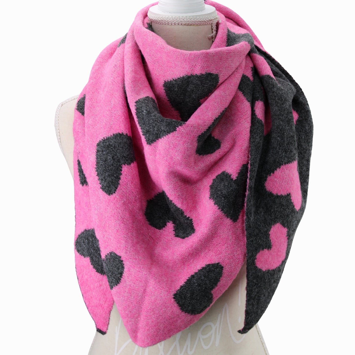 Wendbarer Herz-Schal – doppelt schön, doppelt warm