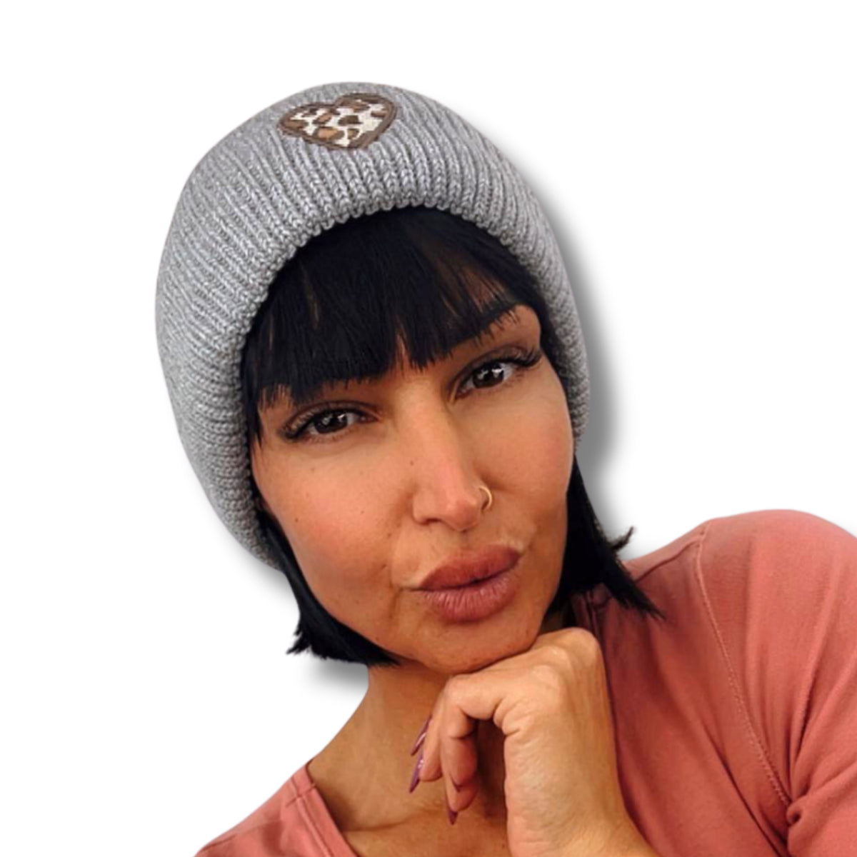 Herz Mütze in Grau – kuschelige Beanie aus Viskose mit Fleecefutter von Schenkt ein Herz