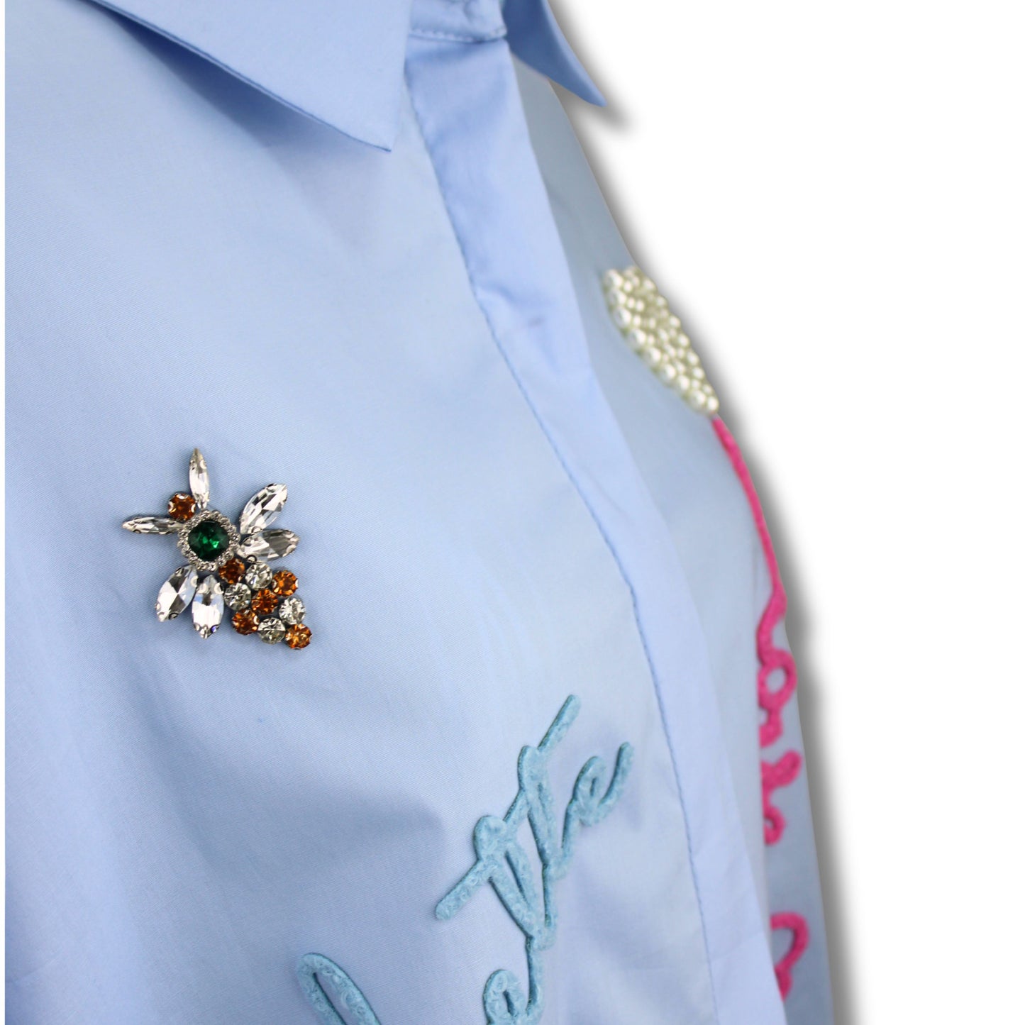 Oversized Bluse mit liebevollen Details – aus 100 % Baumwolle