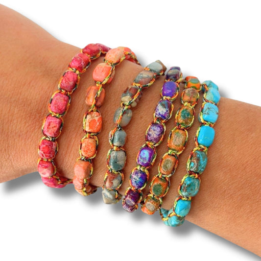 Handgefertigtes Edelsteinarmband aus Meeressediment-Jaspis