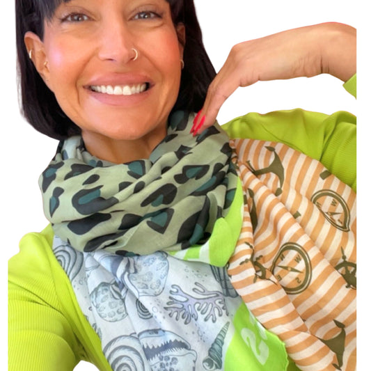 Damen Schal bunt – Leo & Ocean Print „LOVE HAPPINESS“ – Viskose Tuch