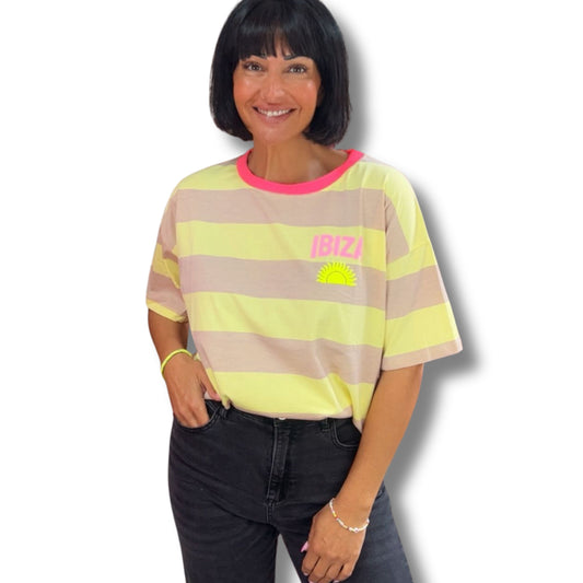 IBIZA Candy Stripe T-Shirt – Oversized Summer Vibes 🌞