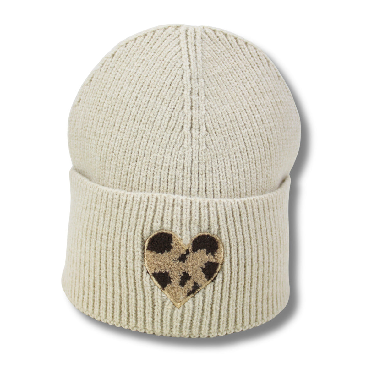 Kuschelige Herz-Muetze mit gesticktem Herzdetail in Beige, Dunkelbraun, Bordeaux und Schwarz – weiche Wintermuetze von Schenkt ein Herz