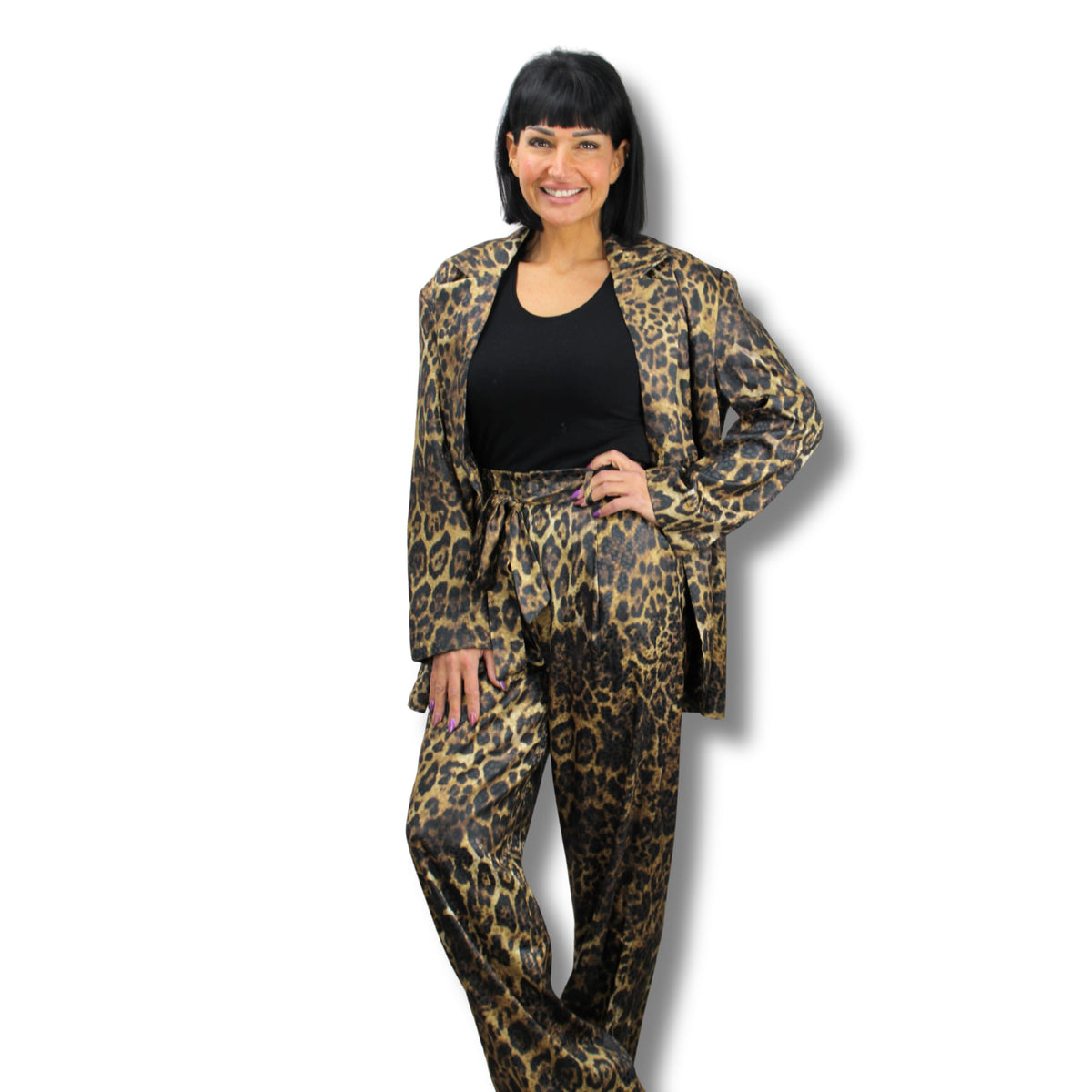 Leo-Print Jacke Detailansicht – Oversize-Schnitt, offen tragbar, auffallend stylisch