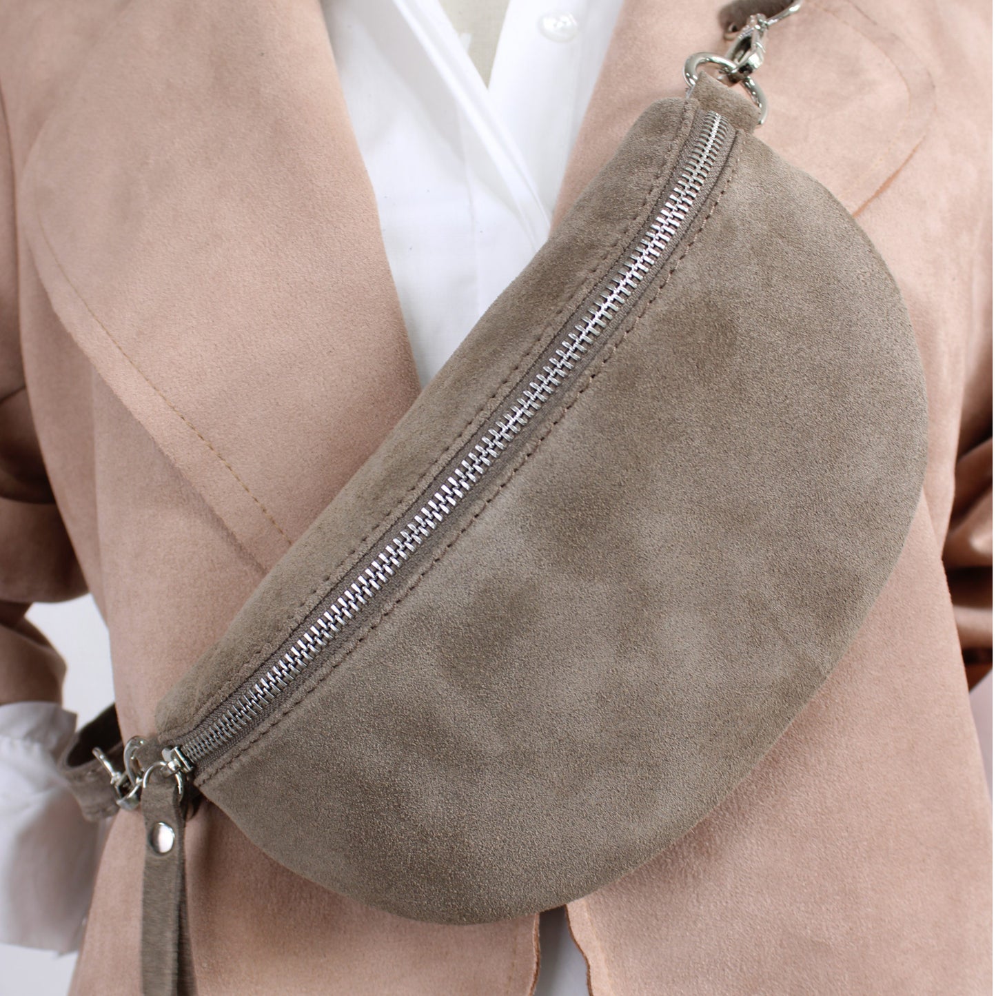 Wildleder Bauchtasche – Stylisch, weich & hochwertig