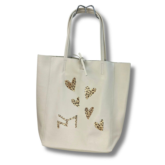 Liebevolle Echtleder-Shopper mit Herz-Details – ein echtes Lieblingsstück 🤍