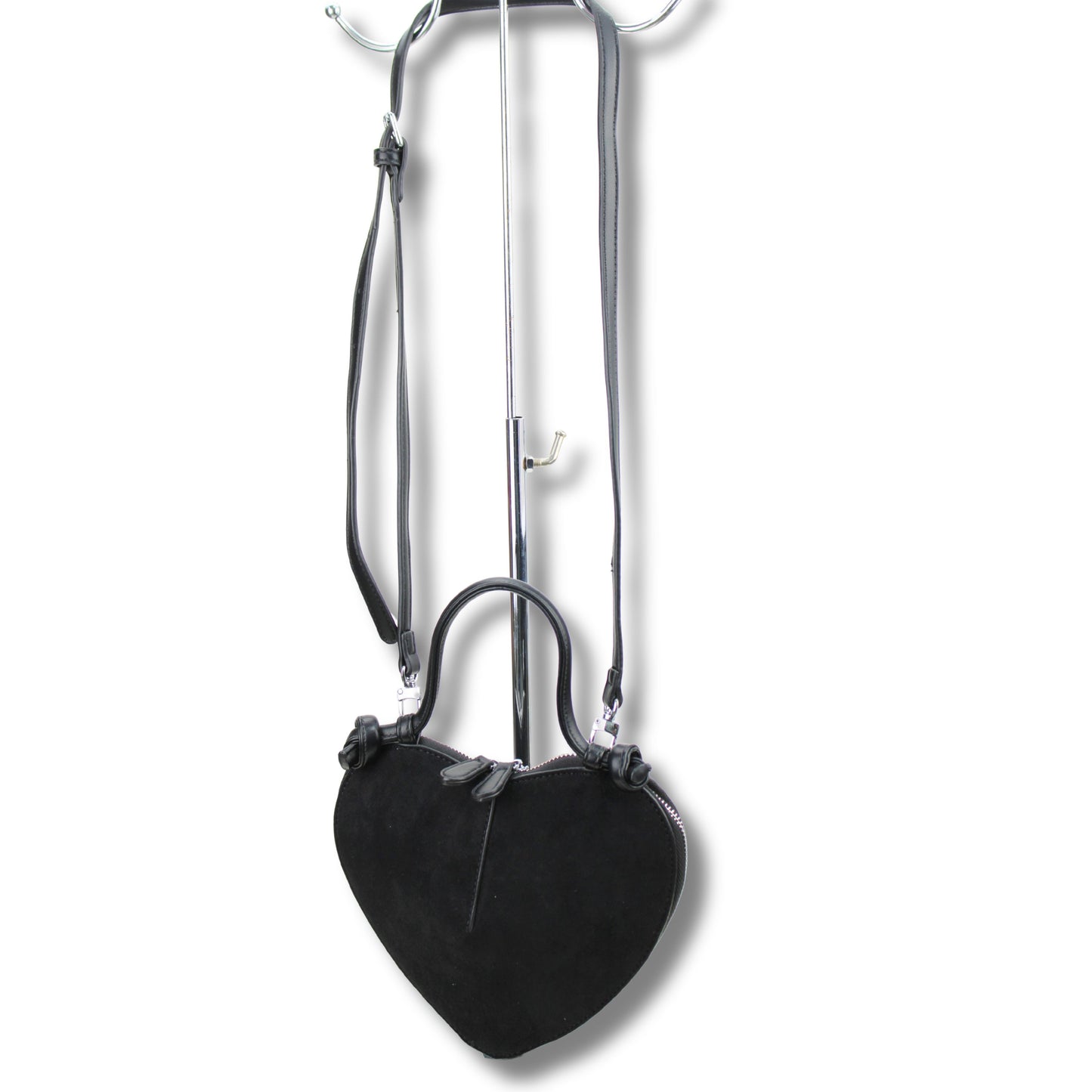 Herztasche in Wildlederoptik – ein Stück zum Verlieben