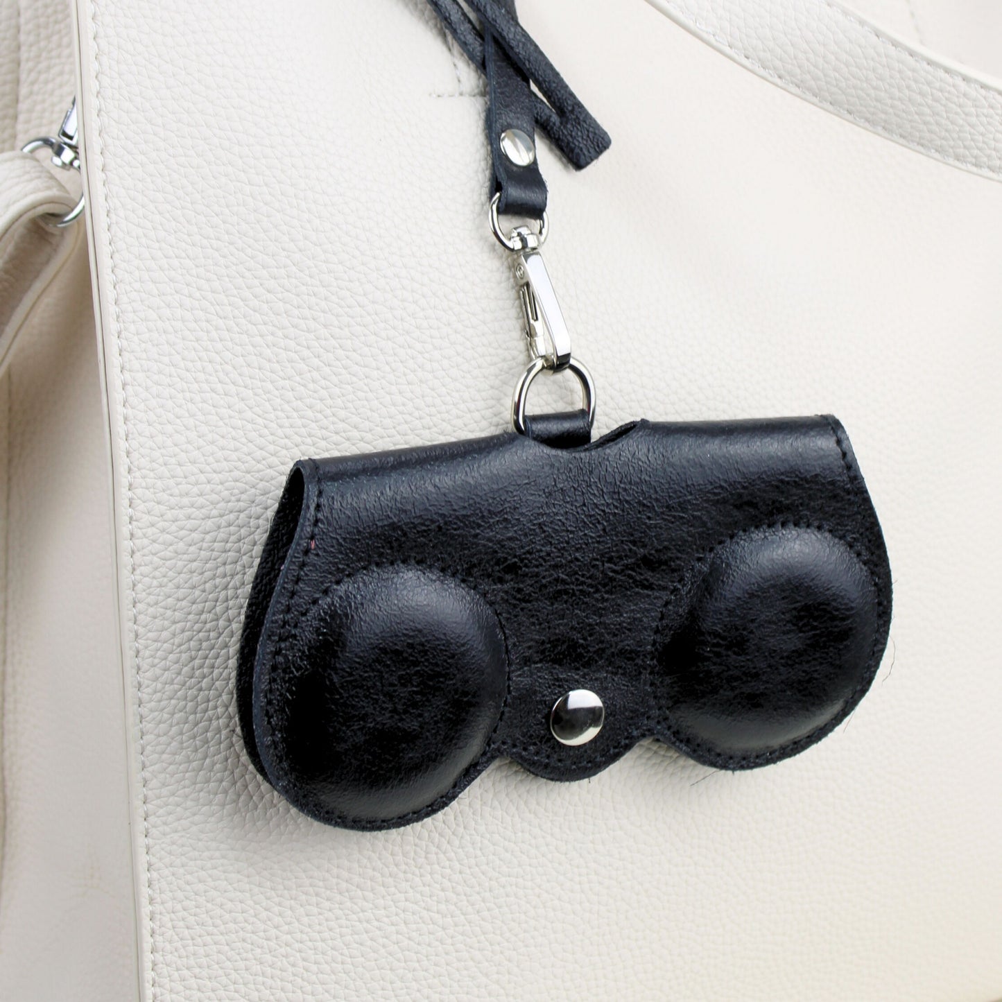 Brillenetui & Taschen-Hänger – Bagcharm aus Echtleder