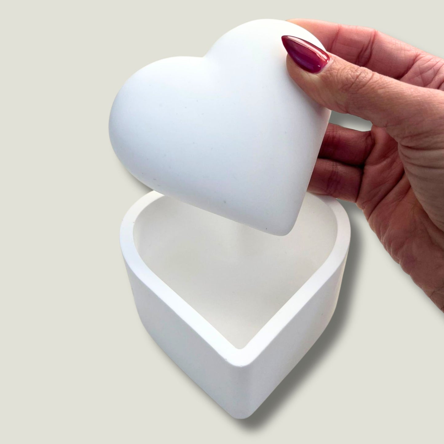 Herzdose aus Keramik – mit Liebe handgefertigt 🤍
