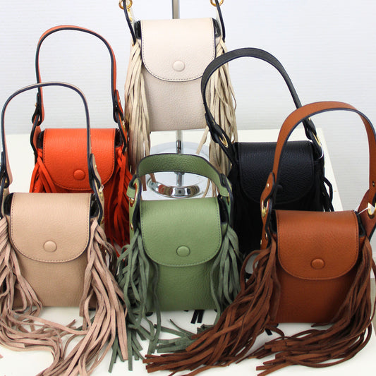 Fransen-Umhängetasche mit Wechselband