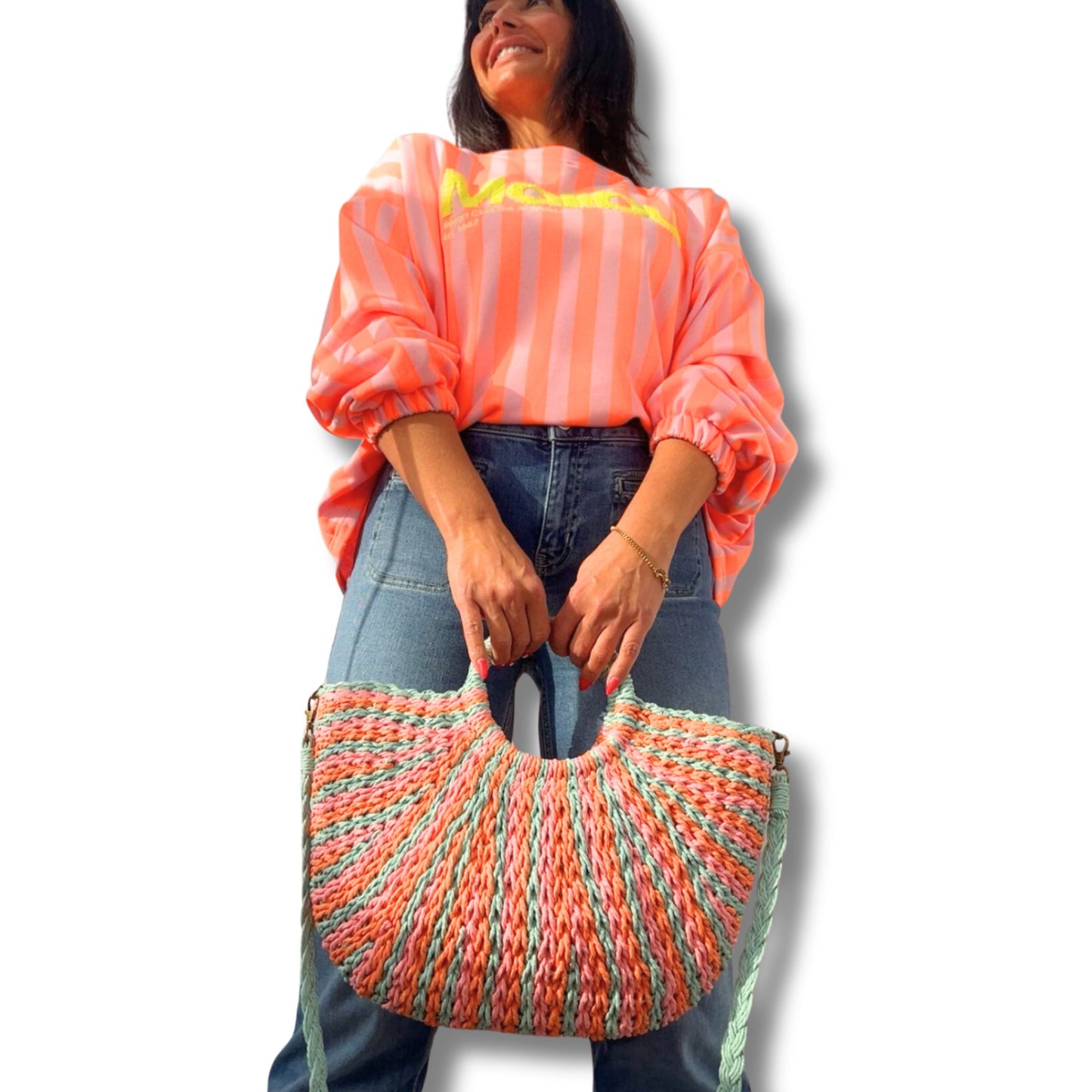 Geflochtene Korbtasche in Helltuerkis und Rosa – wunderschoene Sommer-Handtasche aus Bast fuer Fruehling und Sommer von Schenkt ein Herz