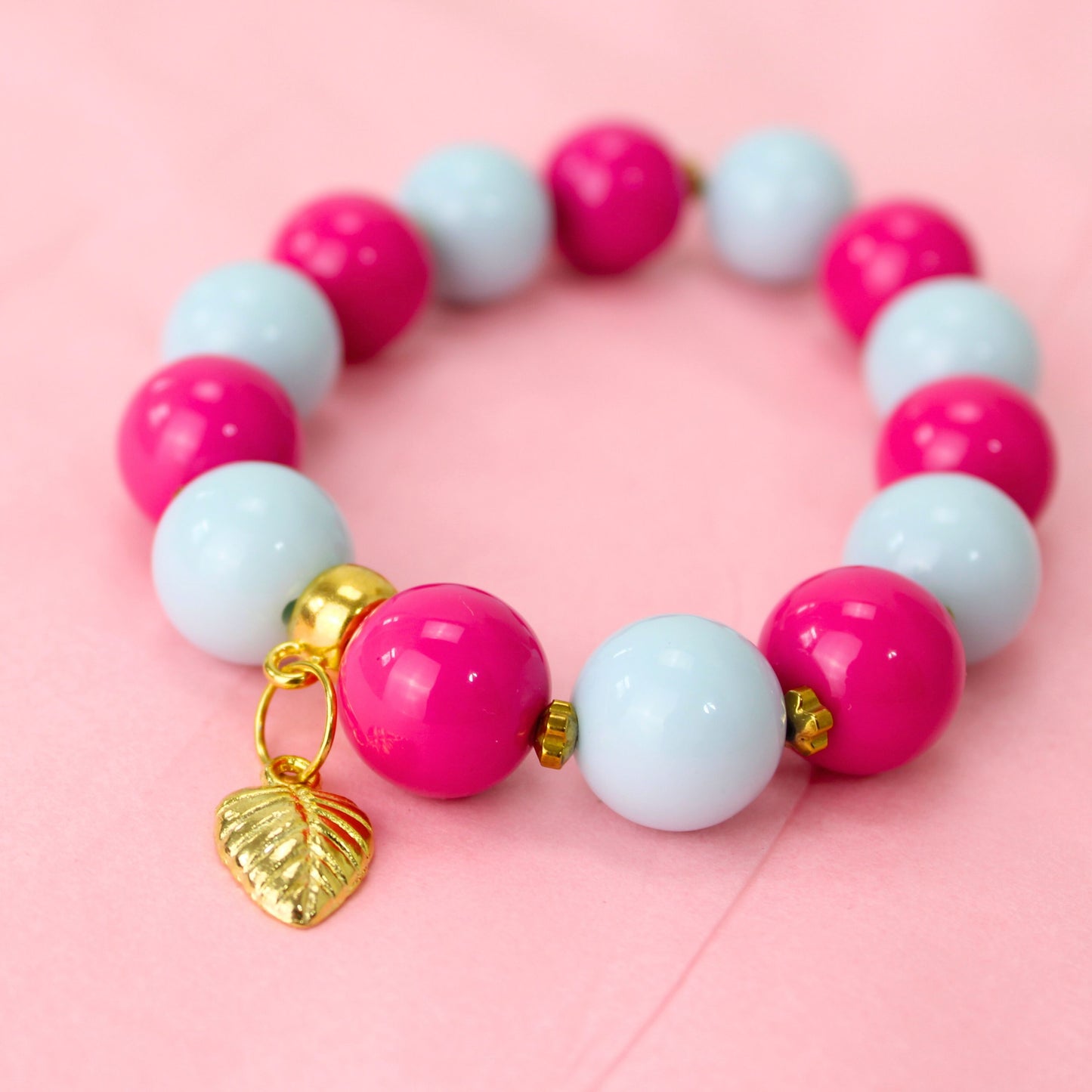 Handgefertigtes Designer-Perlenarmband – von Manon