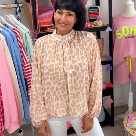 Leo Bluse – leicht, feminin & besonders