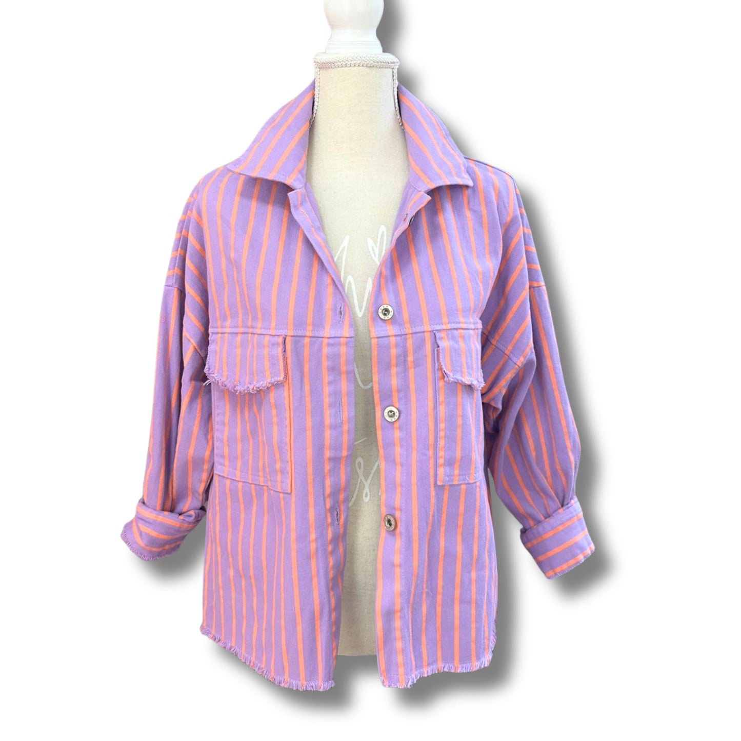 Streifen Jeansjacke – leicht, lässig & ein echter Hingucker