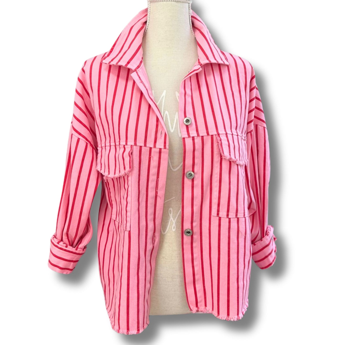 Streifen Jeansjacke – leicht, lässig & ein echter Hingucker