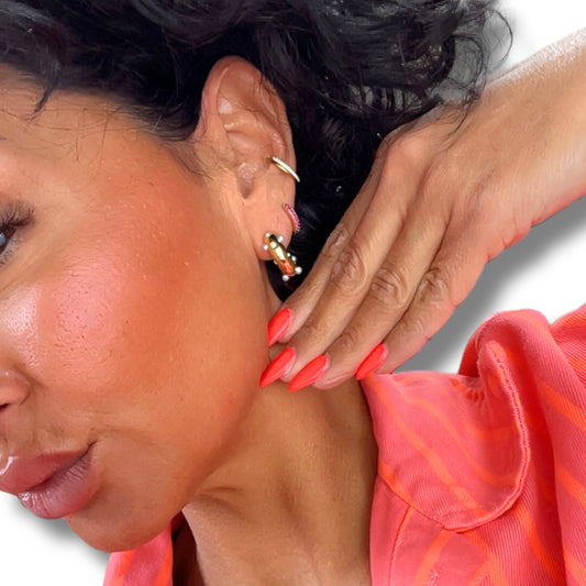 Elegante Creolen mit Perlendetail – Edelstahl