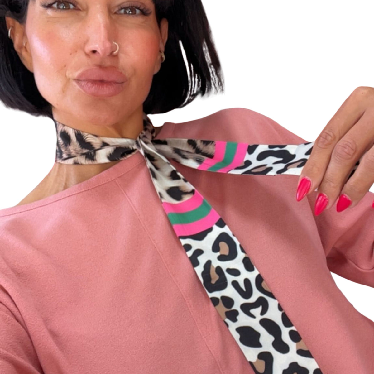 Damen Tuch Leo multifunktional – Halstuch & Haarband im Leopardenmuster Schenkt ein Herz