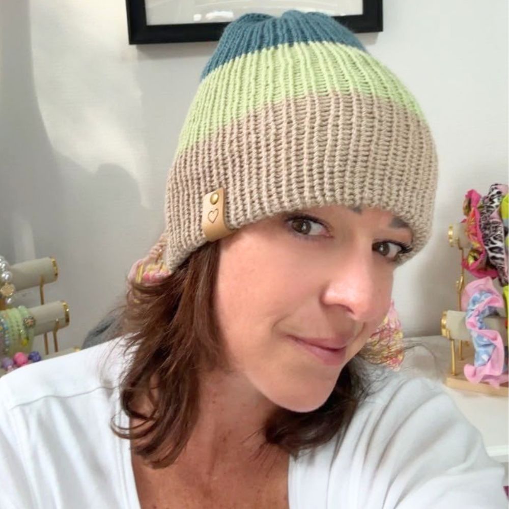 Tricolor Beanie in Beige, Peach und Grau