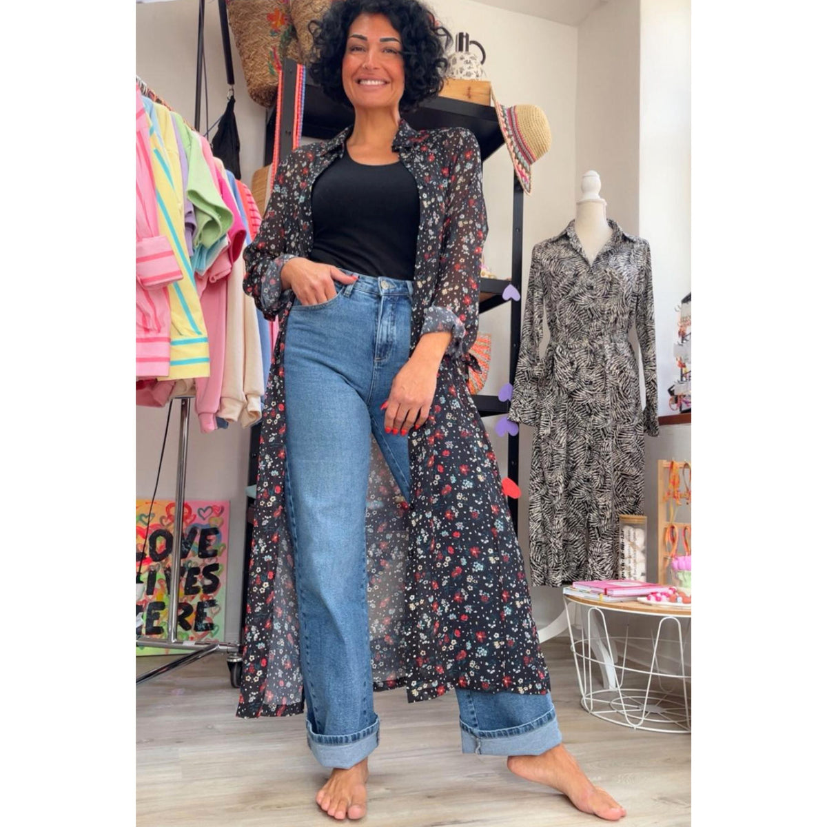 Pre-Loved Maicazz Kimono und Dress mit zartem Blumenmuster Groesse 42 – fliessend elegantes Second-Hand Statement-Piece von Schenkt ein Herz