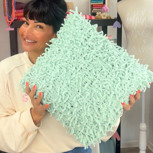 Handgehäkelte Kissen – mit Liebe gemacht