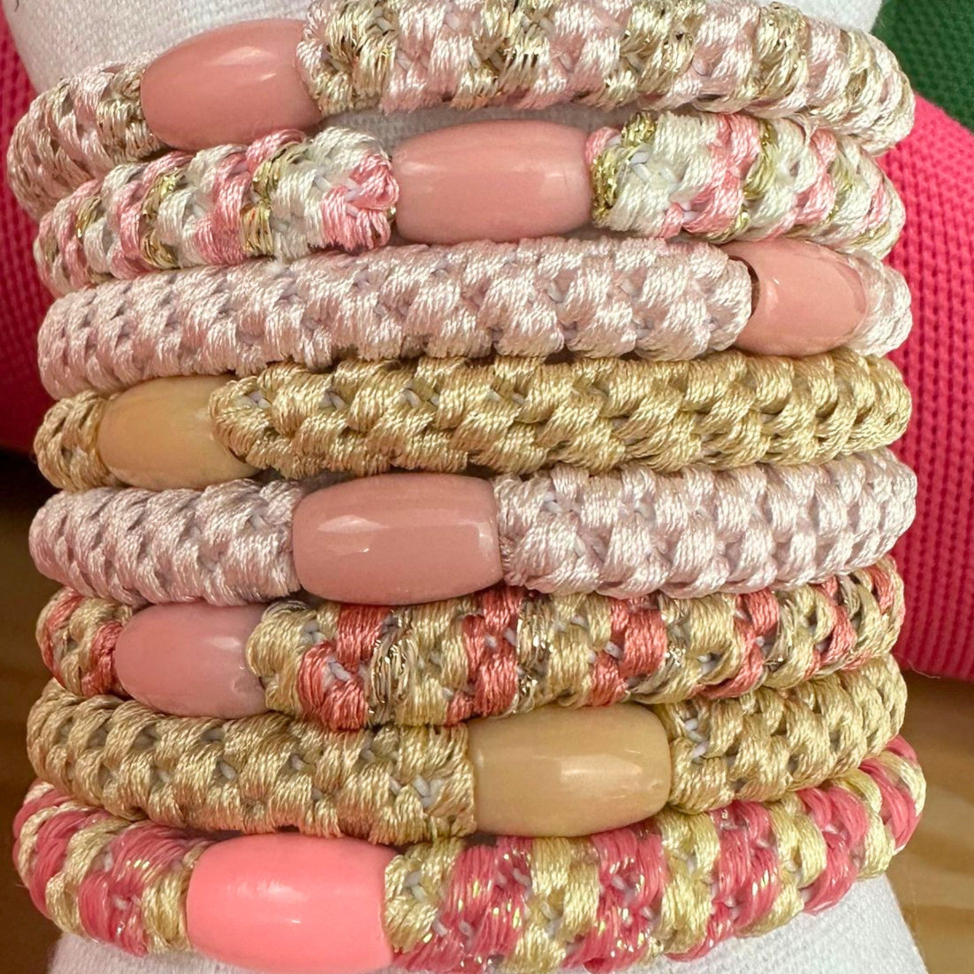 Geflochtene Haargummis stylisch & haarschonend – Damen Haar-Accessoire Schenkt ein Herz