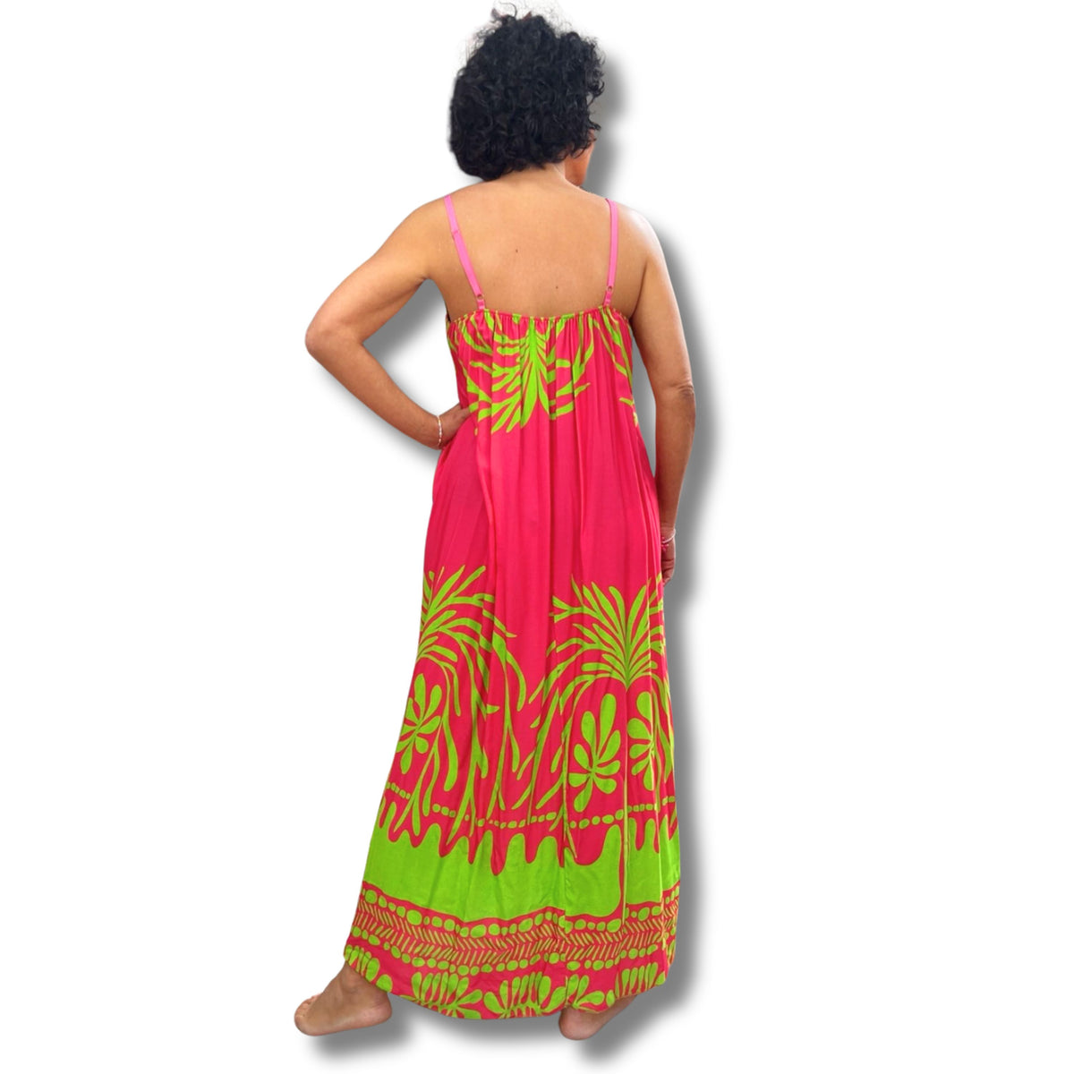 Maxi Kleid aus 100 % Viskose – Sommerfeeling pur