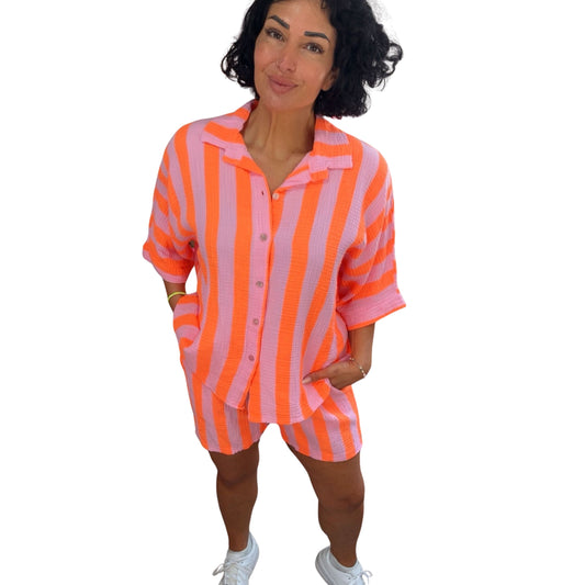 Sommerliches Musselin-Set in Orange/Rosa – Bluse und Shorts, Vorderansicht